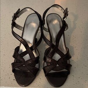 Elegant Black Strappy Sandals Kalvin Klein.